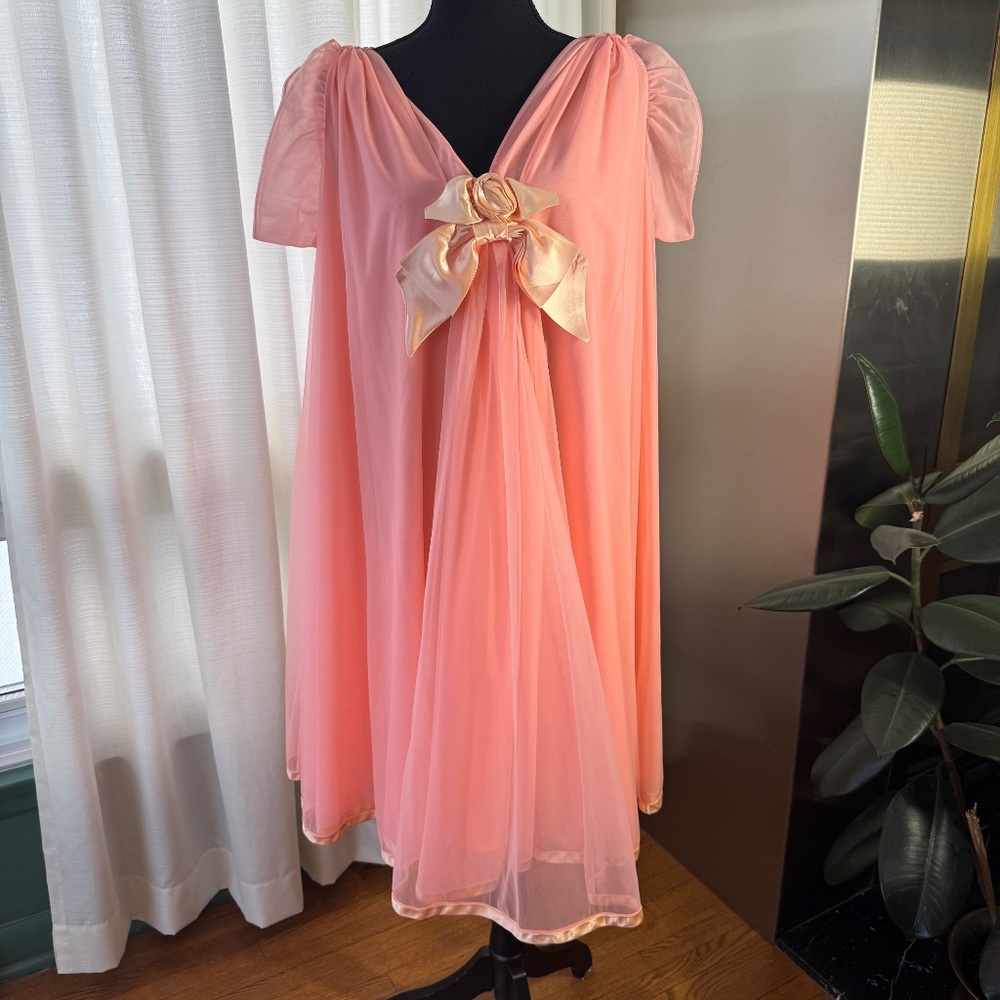 Vintage 1950s 2 pieces set, peignoir open back and negligee, modern size 12/14